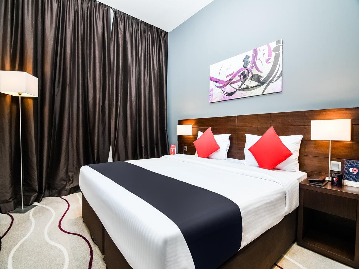 action hotel